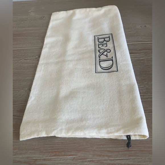 BE & D Brown Distressed Leather Boots - Picture 9 of 9